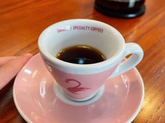 -Be Lived Cafe比例咖啡(摩天轮店)