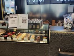-W COLLECTIVE  DESSERT SHOP