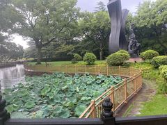 -上海市龙华烈士陵园