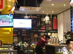 大堂-丰茂烤串(卫星广场店)