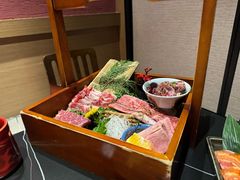 -山川小町·极番烧肉(新地假日广场店)
