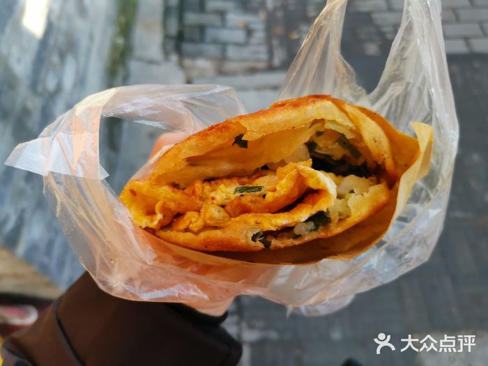 皮市街大油火烧鸡蛋火烧图片