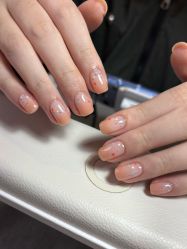 -Lucky girl建构养甲·中式翘睫专业店