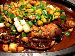 酱香味烤鱼-江边城外烤全鱼(世茂广场店)