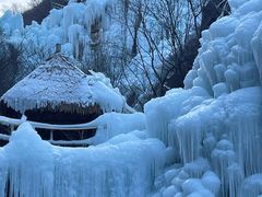 -大平台龙居瀑布旅游区