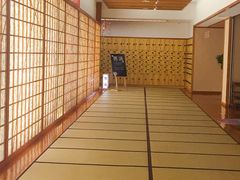 -汤泉良子(金源店)