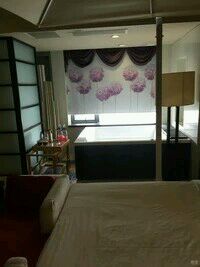 -喜鹊愉家酒店(郑州曼哈顿博览中心地铁站店)