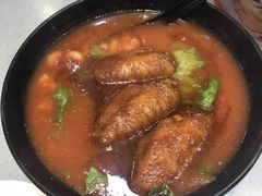 番茄浓汤鸡翅猪扒通粉-华嫂冰室(尖沙咀店)