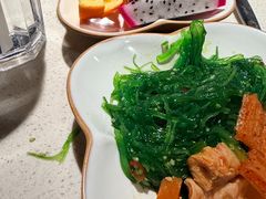 -海底捞火锅鲜切牛肉主题店(长寿路店)