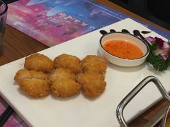 -樾餐厅泰式海鲜火锅(民歌湖店)