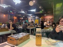 -云晓光头烧烤吧(德平路店)