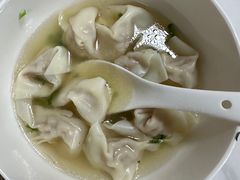 -周震馄饨