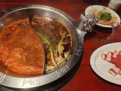 -袁老四重庆老火锅(桐梓坡店)