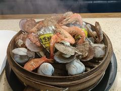 招牌一笼海鲜-船梆煮•蒸汽海鲜·炉火烤肉(五四广场店)