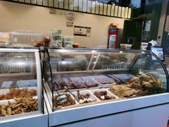 面包甜点陈列柜-紫光园清真北京小吃(正阳大街店)