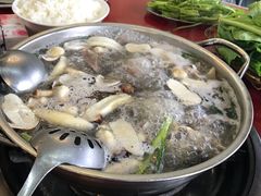 -老石黑山羊毛驴肉火锅(金凯广场店)