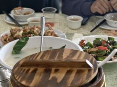 -鹏城人家海鲜酒家·23年老字号(较场尾店)