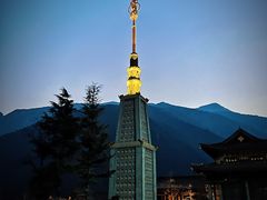 -冕宁灵山寺
