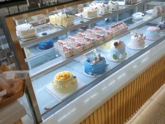 -焙丽拾光(麦凯乐直营店)