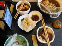 -金色印象·4K影院式足体养生(杨家坪西郊店)