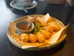 -大头虾越式风味餐厅(光明广场店)