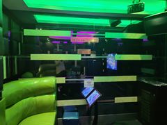 -糖果风尚KTV(犀浦店)