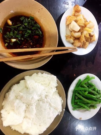 听说很有名——梯坎豆花