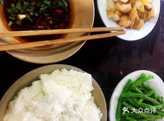 听说很有名——梯坎豆花