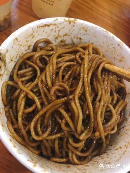 蔡林记(户部巷店)全料热干面图片