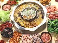 -邓莽子老火锅(中兴路总店)