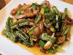 -渝半城经典川粤菜(重庆天地店)