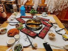-田村·酸汤鲜牦牛肉火锅(布达拉宫广场店)