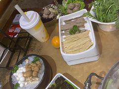 黑木耳-左庭右院鲜牛肉火锅(金山万达店)