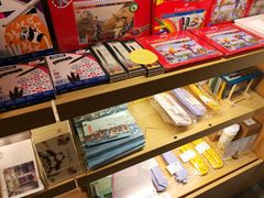 -猫的天空之城概念书店(苏州诚品店)