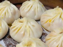 -馋三尺蟹粉小笼(人民广场店)