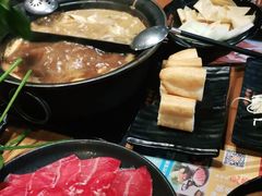 -呷哺呷哺(星光天地店)