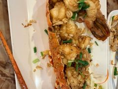 蒜爆龙虾-两兄弟Song Pee Nong(2号店)