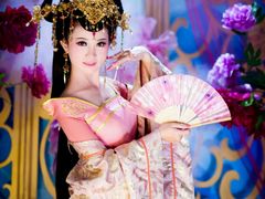 -九月鹰飞汉服摄影工作室