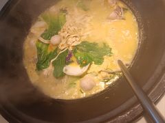 -陈大锅·岳阳鱼馆·地道岳阳菜(美食街店)