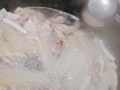 -四季缤纷椰子鸡(雨花亭凯德广场店)