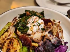 烤时令蔬菜配低温蛋-Cooking Man(中懋天地店)