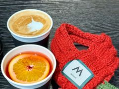 -M Stand(银泰中心in01店)