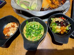 -牛串门串串香(东直门簋街总店)