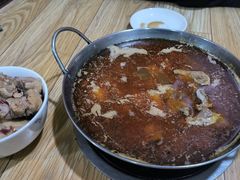 锅仔排骨-老殷锅仔