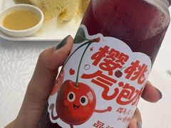 -品海楼·大连海胆锅贴馆(东港店)