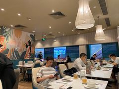 -美奈小馆·越南料理(中航城君尚购物中心店)