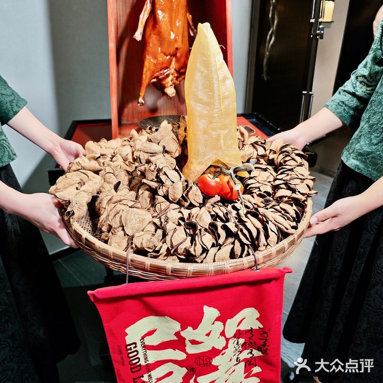 夏日赏荷限定，杭州人私藏20年的秘境餐厅‼️