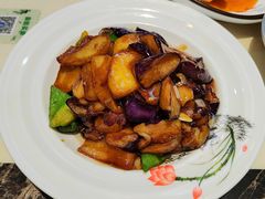 地三鲜-老边饺子馆(金源店)