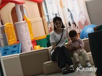 今天来这边选片，其实不准备在花钱了的，但是实在是都太