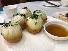 蟹粉生煎包-瑞福园联谊餐室(茂名南路店)